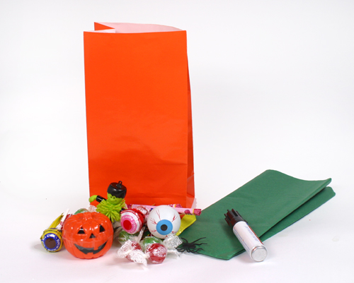 cómo hacer bolsas de regalo para fiestas infantiles de Halloween